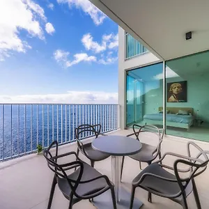barreirinha-front-line-sea-view-2-bedroom-i.madeira-islandshotels.com/