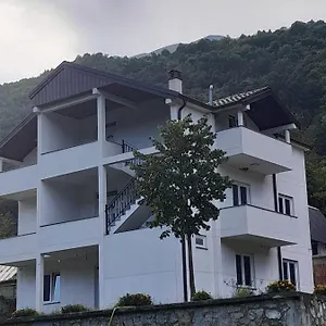  Apartment Florini 2023